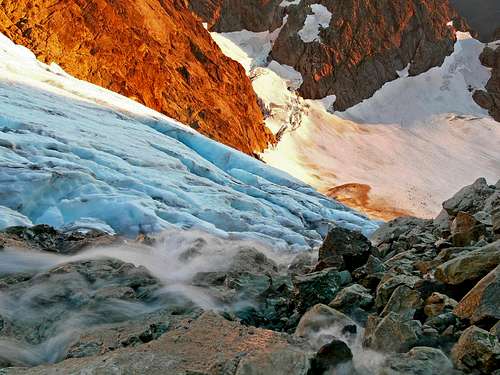 Flowing Water on the Upper Curtis Glacier