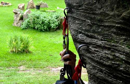 Aid climbing training