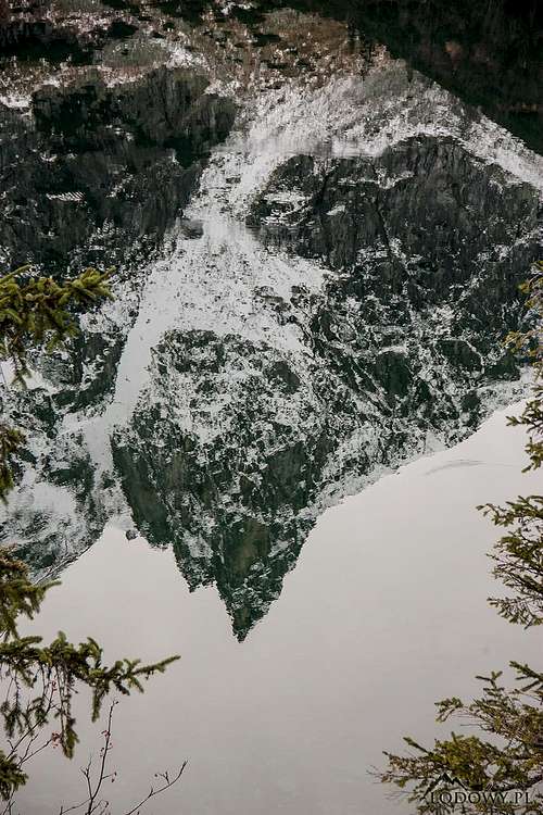 Morskie Oko reflections: Mnich peak