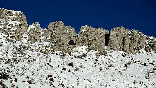 Limestone towers in Mourre de...