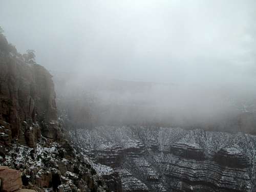 Snow and fog near the top of the South Kaibab Trail, Grand Canyon NP