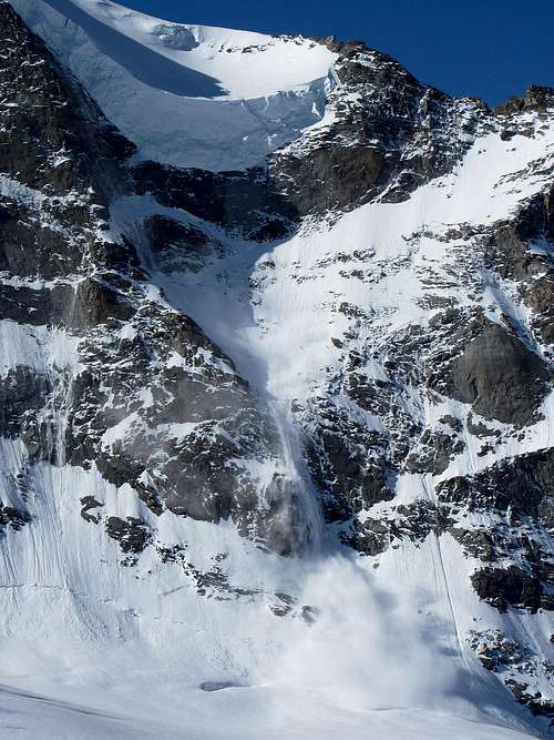 Monte Rosa avalanche closeup series, 4/4