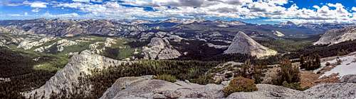 Yosemite High Country from Mariuolumne Dome