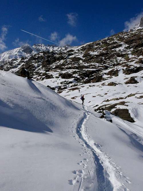 WANDERING on Aosta Valley by SNOWSHOES