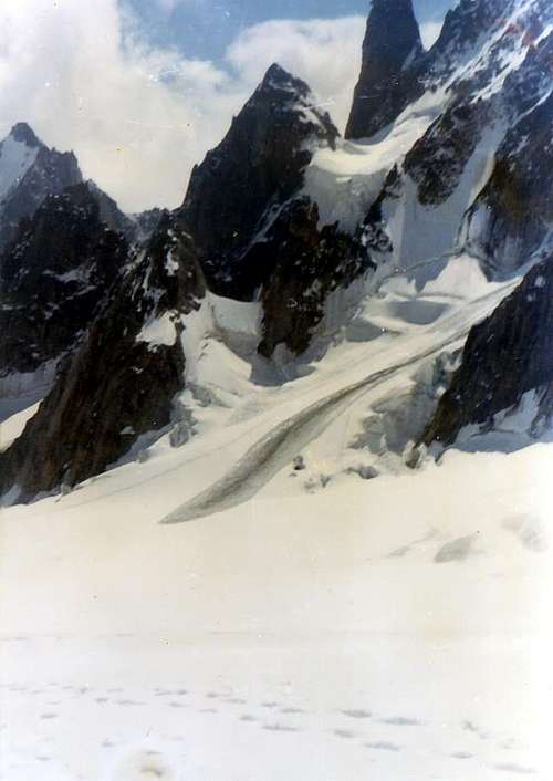 Below Mont Blanc deTacul & Satellites to Midi Pass 1972