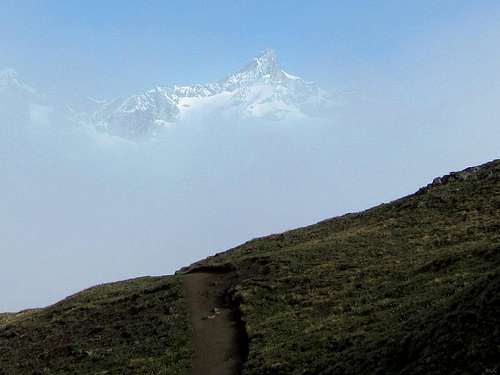 Zinalrothorn (4221m), an island in the sky