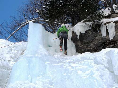 Almost at the top of the La Gouille icefall