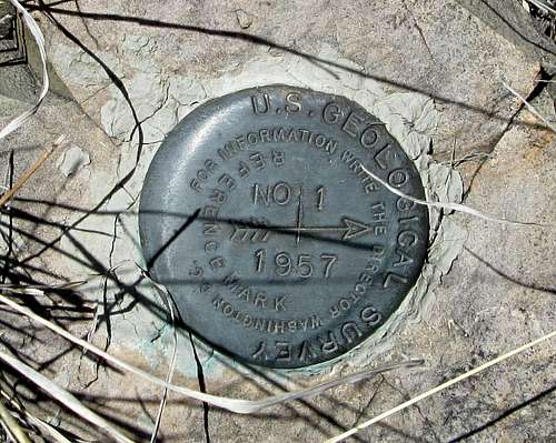 Swisshelm Mountain (AZ) Witness marker