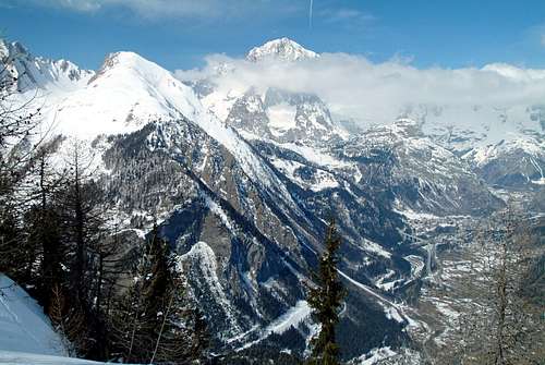 Mont Crammont & Mont Blanc from Testa d'Arpy 2004