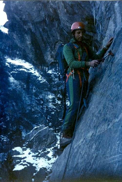 Old Climbing/3 Dard Gorge Free Winter Training 1979