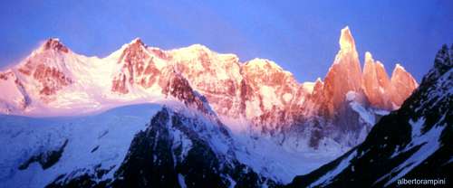 Dawn over Cordòn Adela-Torre