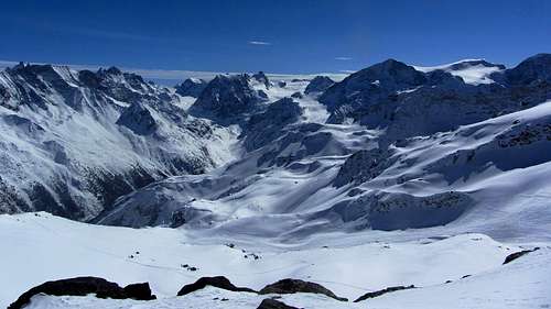 Panorama of the Swiss Alps from the slopes above Cabane des Aiguilles Rouges