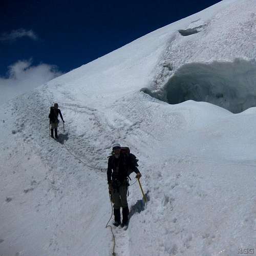A big crevasse right alongside the trail south of Breithorn