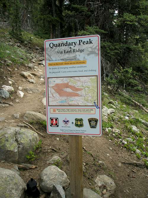 East Ridge Trailhead Sign