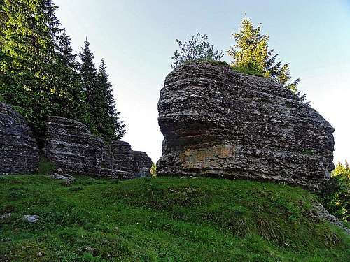 Rock formations below Monte Fior
