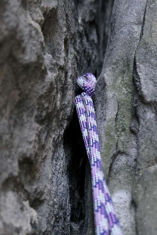 Knot placement