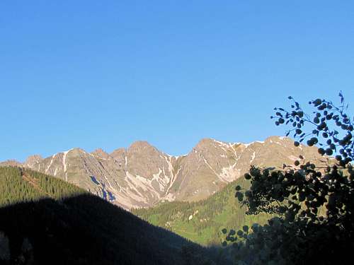 Northern peaks of Yellow Mountain