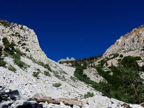 Split Mountain, no summit