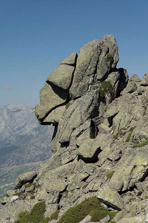 Rock formation near the Torozo summit