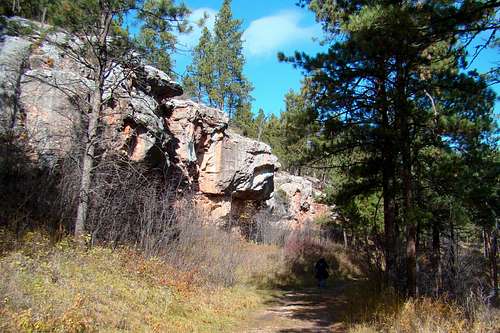 Canyons Trail at Jewel Cave