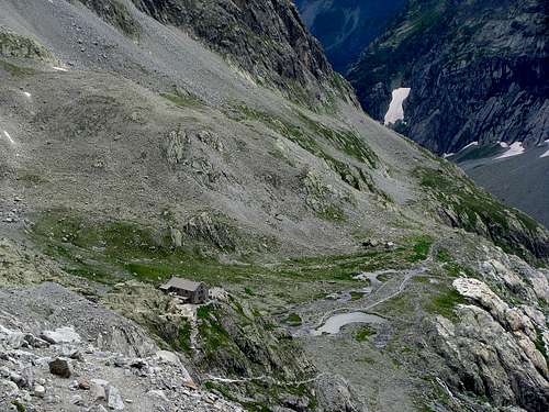 View to Refuge du Glacier Blanc