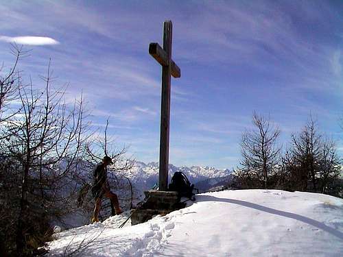 Croix de Fana From Summit Cross to Southwest 2002