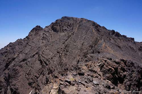 Jbel Toubkal (4167m) as seen from Imouzzer (4010m)