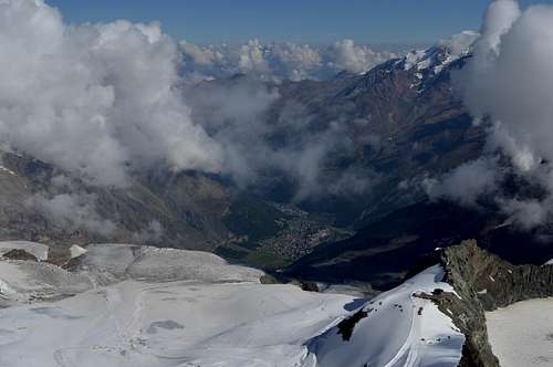 Allalinhorn 4027m summit view