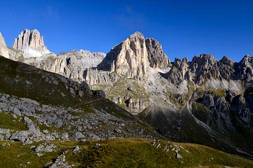 The southern Catinaccio group in early morning light