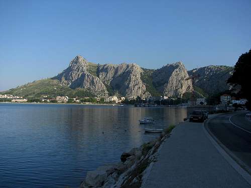 Omis in the morning