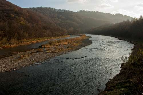 San river at Studenne