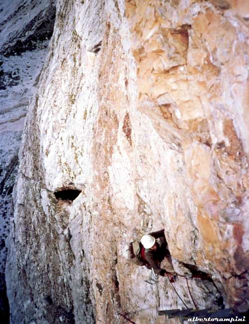 Climbing Tofana di Rozes South Pillar