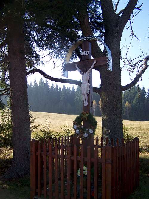 Crucifix along the Red Trail