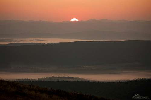 In search of sunrise. Mount Rozsypaniec