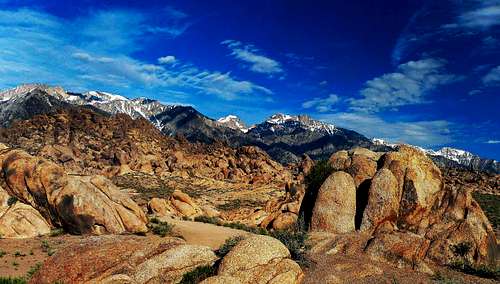 Hlgh Sierra north from the Alabama Hills