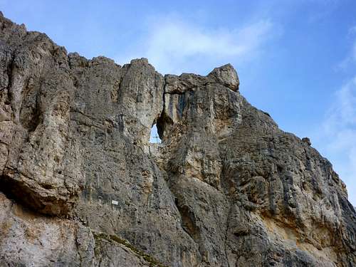 Torre Finestra, the great hole