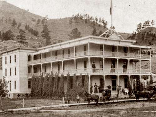 Catholicon Springs Hotel