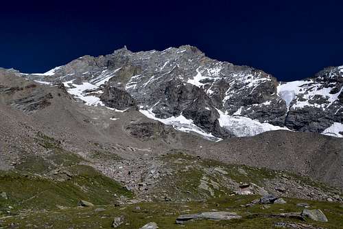 The west side of Weisshorn (4505 m)