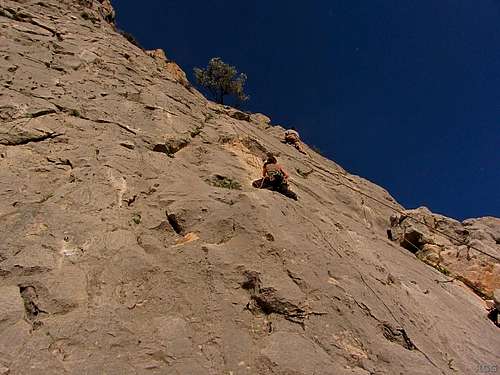 Rock climber at Escalera Arabe