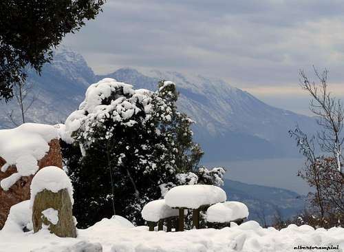 Snowfall over Garda Lake