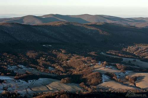 Mt.Dzial and Border Range