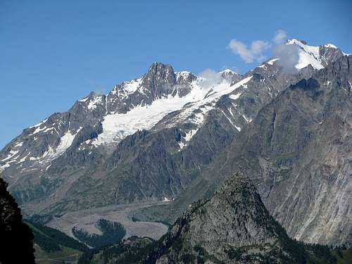 Aiguille des Glaciers and Tre la Tete