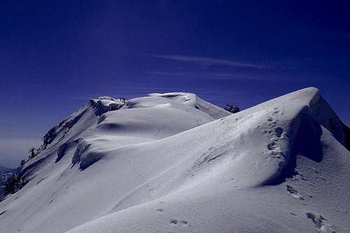 Serra delle Ciavole (summit ridge)