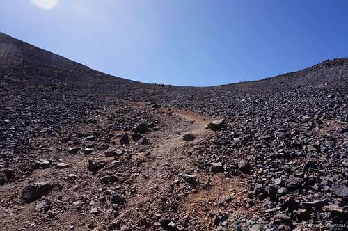 The trail towards the Tizi 'n Toubkal Saddle