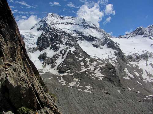 Lagginhorn (4010m) from the face of Jägihorn