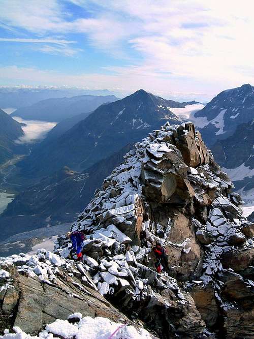 Piz Gluschaint summit ridge