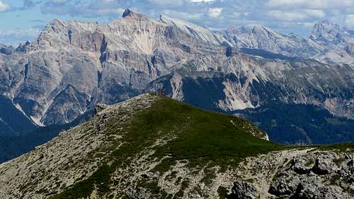 Panorama of the Senes Group from the west, with Monte Sella di Senes (2787m) and Seekofel (2810m)
