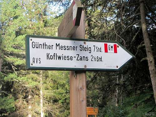 Trailhead for the <i>Günther Messner Steig</i> at Russiskreuz