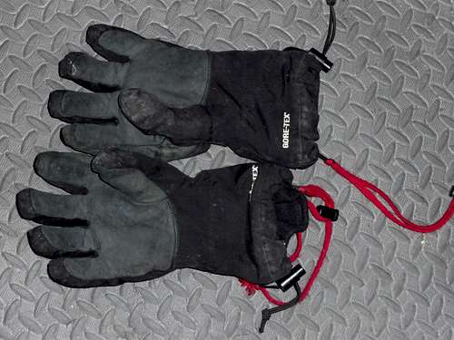 Ice gloves