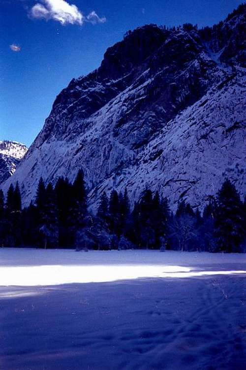 Glacier Point from Ahwahnee...